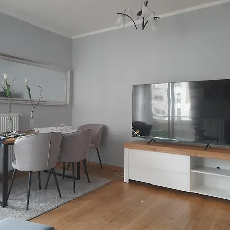 Lesna 18 * 올슈틴